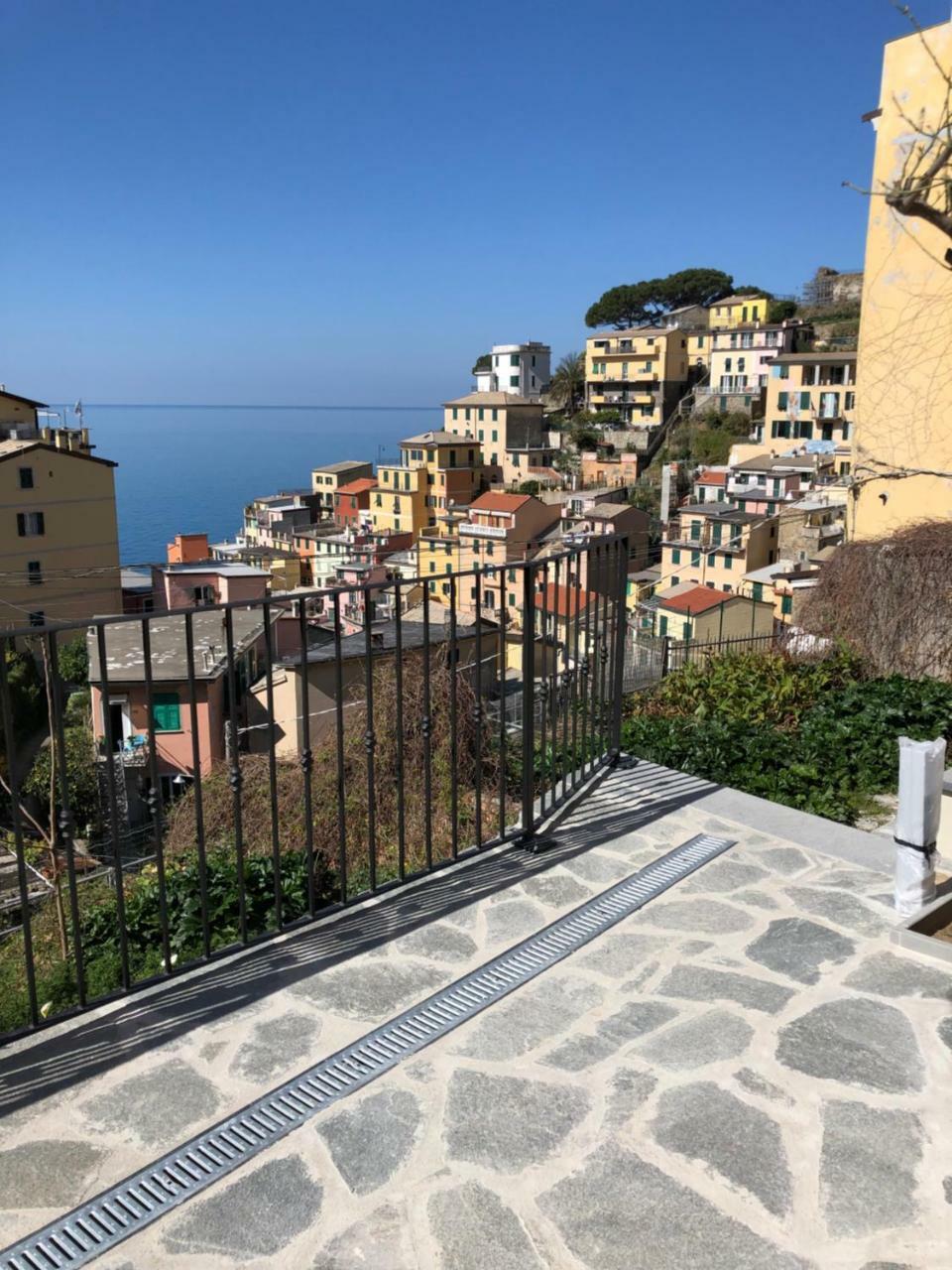 Hotel Cinque Terre Coast To Coast Riomaggiore Exterior foto
